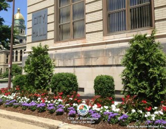 Council, Finance Committee to Discuss FOP Contract ; Committee Has Service Fee Alteration on Agenda Council, Finance Committee to Discuss FOP Contract ; Committee Has Service Fee Alteration on Agenda